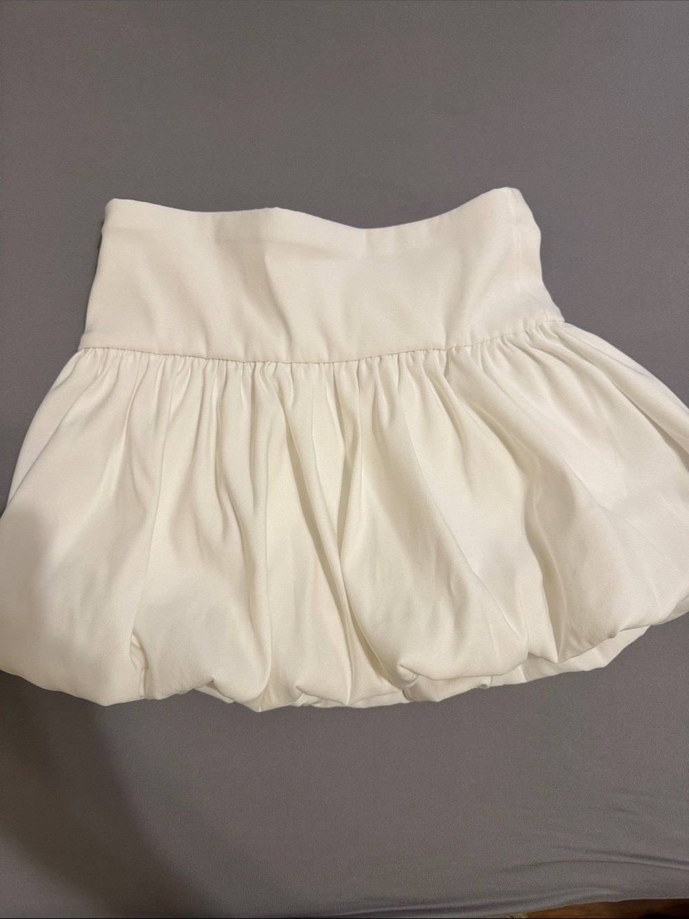 Zara Cream Bubble Mini Skirt with Gathered Waist